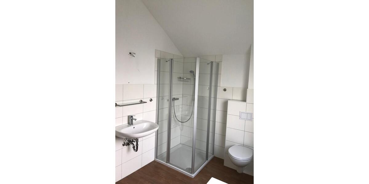 Reihenhaus Gummersbach - 4 Zimmer, 100 m&sup2;, 1.150&euro; | Angebot:26302192