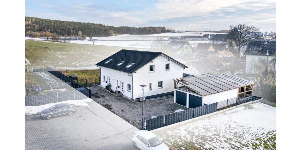 Mehrfamilienhaus, Wohnhaus Neunburg vorm Wald Kröblitz - 6 Zimmer, 224 m&sup2;, 529.000&euro; | Angebot:25680323
