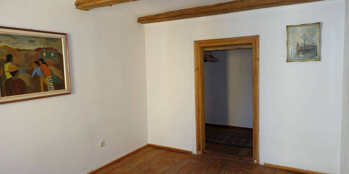 Etagenwohnung Kraiburg - 3 Zimmer, 85 m&sup2;, 650&euro; | Angebot:26401430