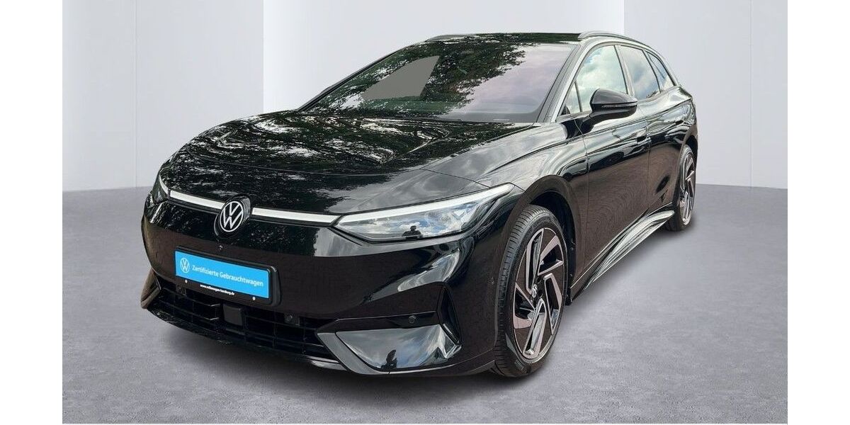 VW ID.7 13.689 km 56.888 &euro; Hamburg 22303