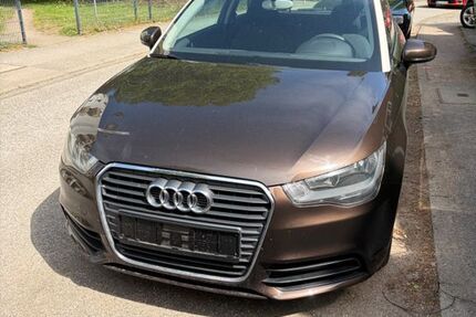 Audi A1 183.000 km 3.500 &euro; Hamburg 22117