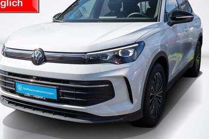 VW Tiguan 25.879 km 34.775 &euro; Troisdorf 53842