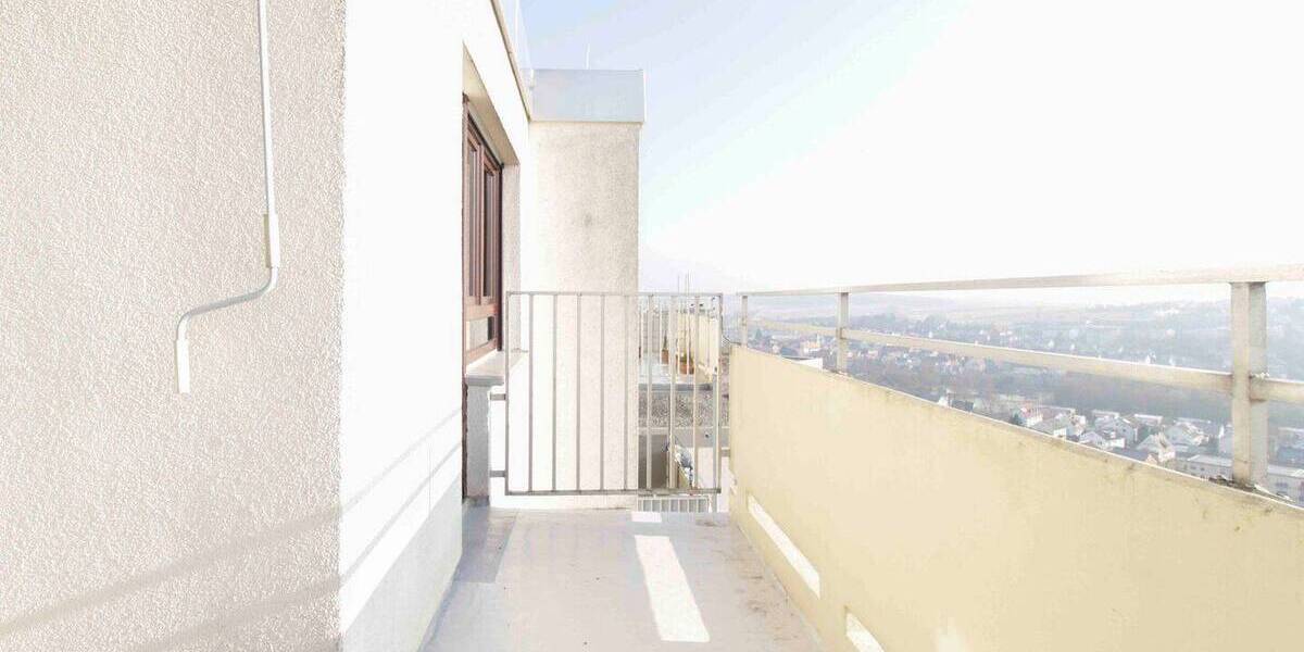 Etagenwohnung Würzburg Lengfeld - 3 Zimmer, 89 m&sup2;, 275.000&euro; | Angebot:26427285
