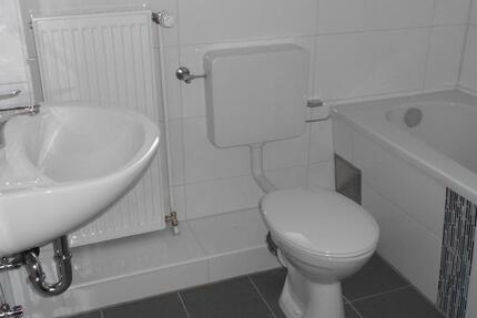 Aufwendig renovierte 4 Zi.-Whg. in Bomlitz Hasberg, EBK