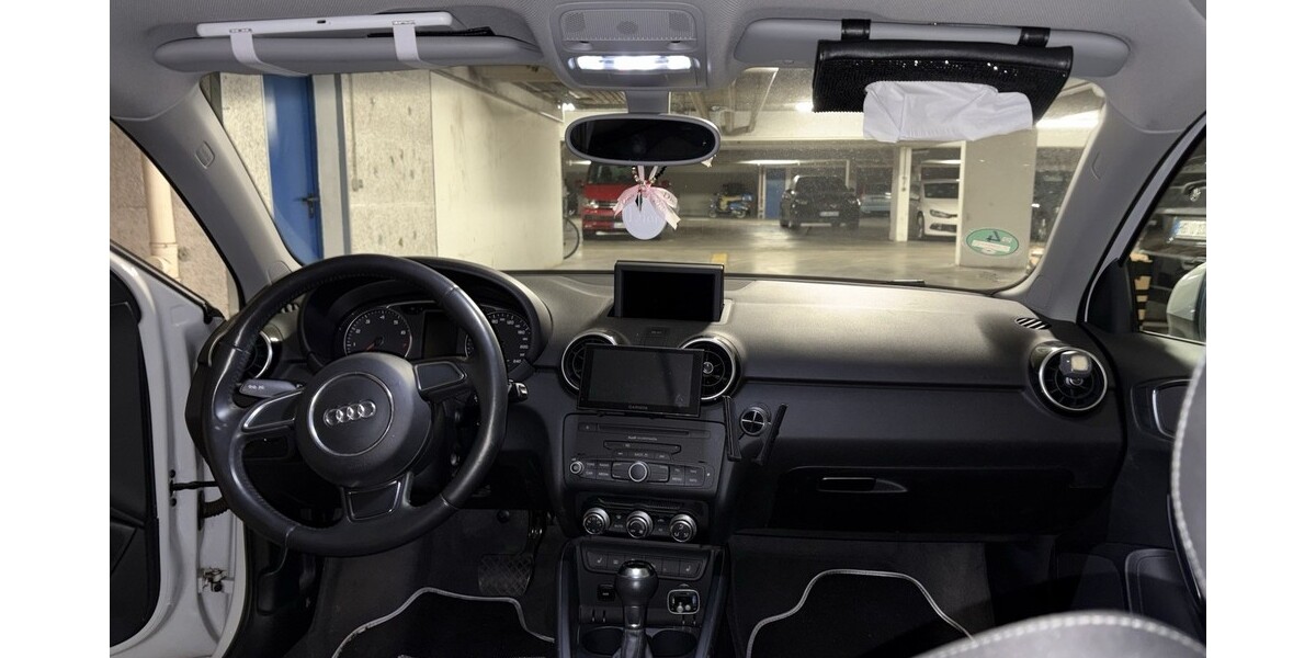 Audi audi a1 83.763 km 14.000 &euro; Stuttgart 70173