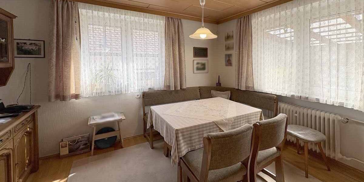 Doppelhaushälfte Weidenberg - 6 Zimmer, 125 m&sup2;, 239.000&euro; | Angebot:26388949