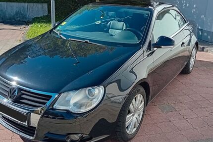 VW Eos 148.334 km 4.444 € Kiel 24116