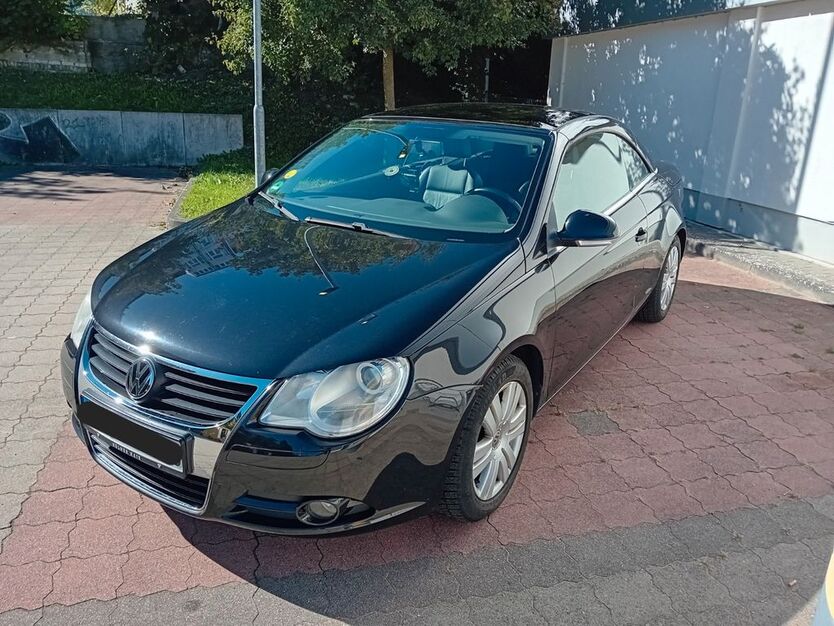 VW Eos 148.334 km 4.444 € Kiel 24116