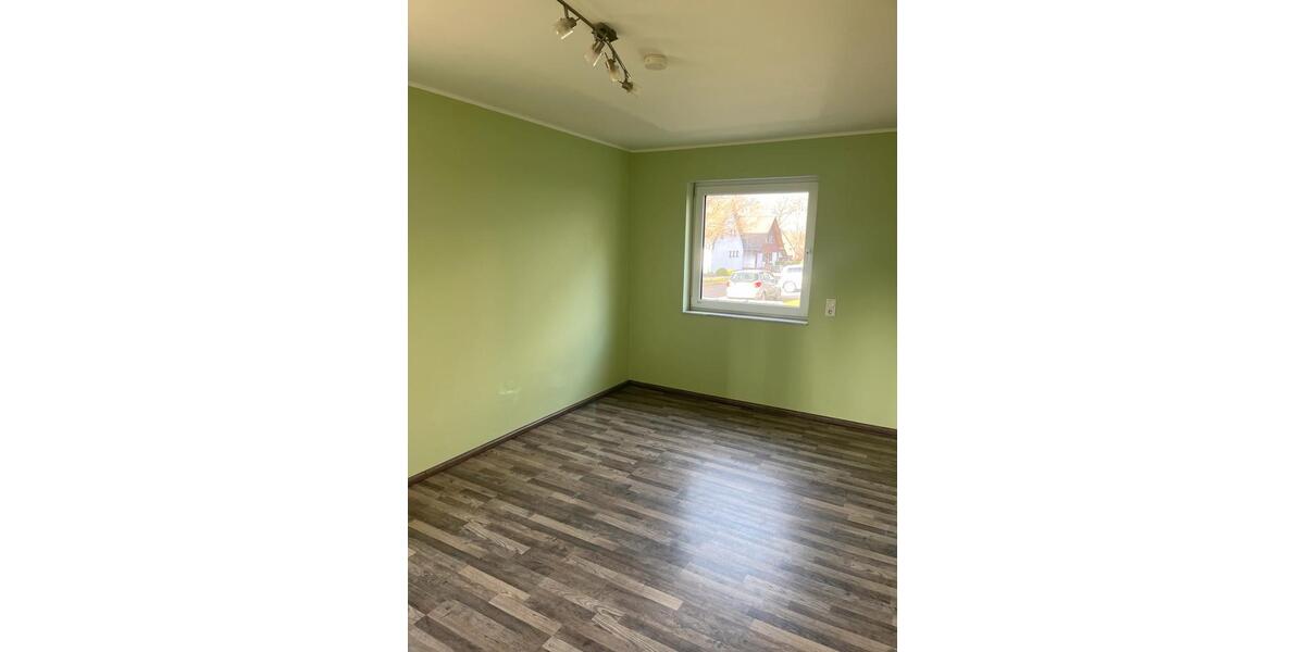 Wohnung, Erdgeschosswohnung , Terrasse, Garten, Garage 3 zimmer