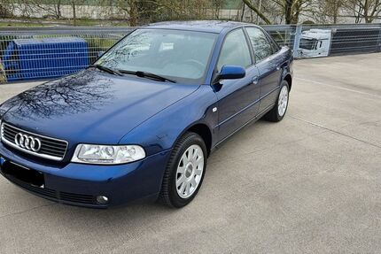 Audi A4 156.000 km 6.500 &euro; Oberhausen 46047