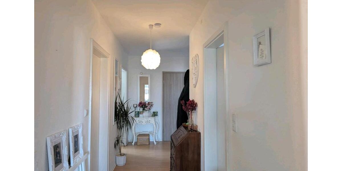 Dachgeschoßwohnung Oelde - 4 Zimmer, 83 m&sup2;, 710&euro; | Angebot:26267437