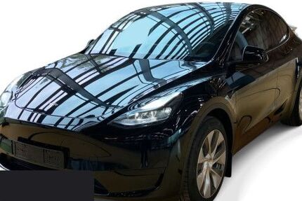 Tesla Model Y 29.148 km 31.700 &euro; Hanau 63457