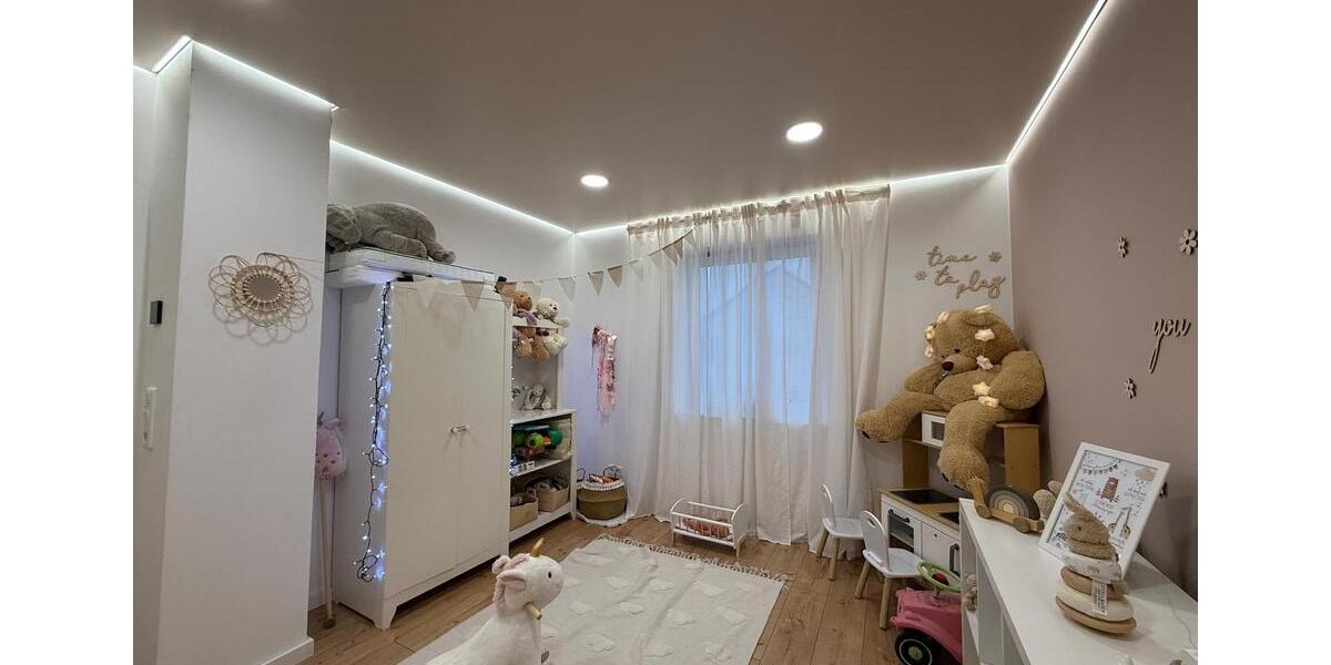 Reihenhaus Baunatal - 7 Zimmer, 225 m&sup2;, 699.000&euro; | Angebot:26857810