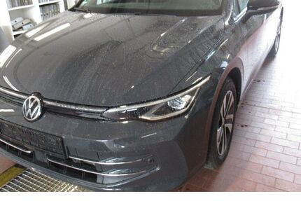 VW Golf 11.968 km 33.920 &euro; Doberlug-Kirchhain 03253