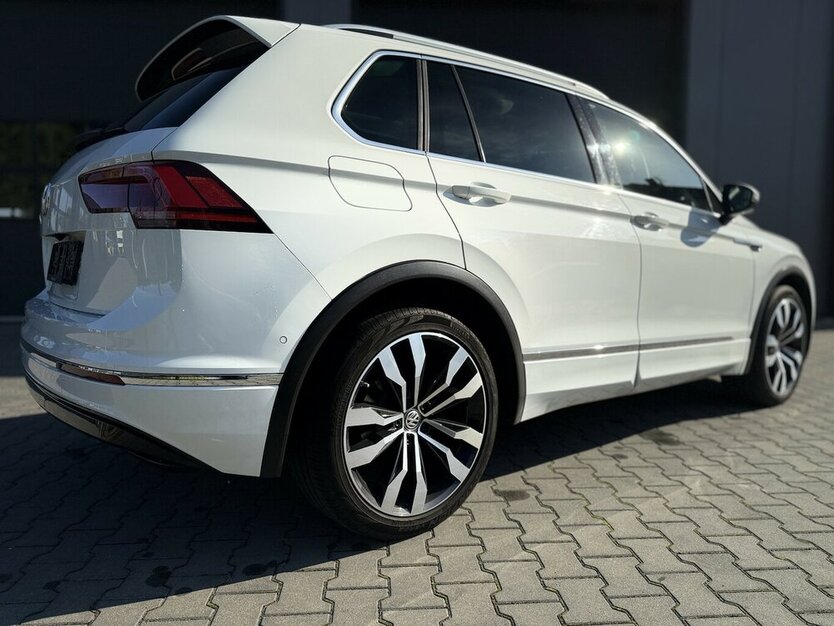 VW Tiguan R-Line / 4Motion / Pano / Kamera / AAC 99.000 km 27.900 € Mönchengladbach 41066