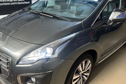 Peugeot 3008 105.708 km 8.990 &euro; LEONBERG 71229