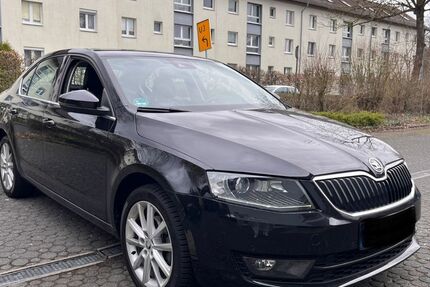 Skoda Octavia 118.000 km 9.490 &euro; Gießen 35394