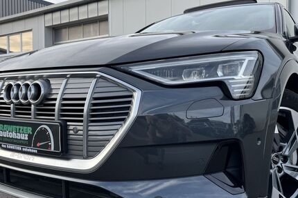 Audi e-tron 39.741 km 30.860 &euro; Marktredwitz 95615