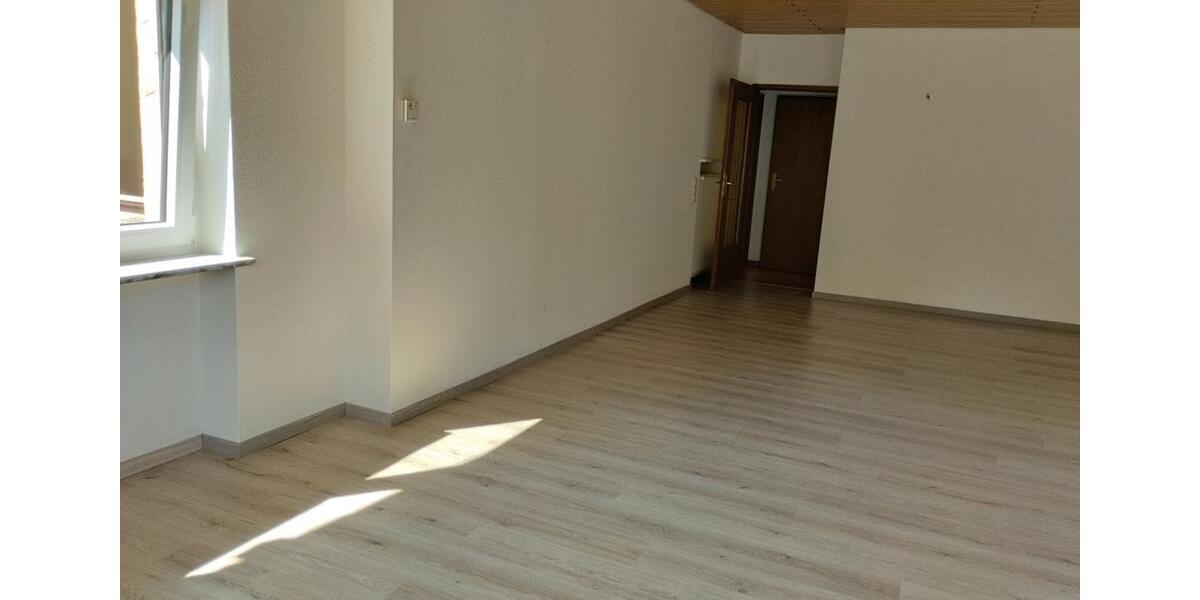 3 Zi + Küche ohne EBK Wohnung in Hüttigweiler 4 zimmer
