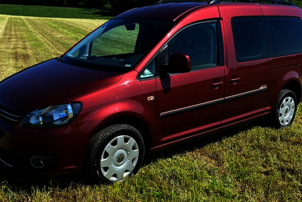 VW Caddy Maxi 282.300 km 8.900 &euro; Rentweinsdorf 96184