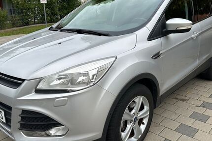 Ford Kuga 90.863 km 9.399 € Wiesloch 69168
