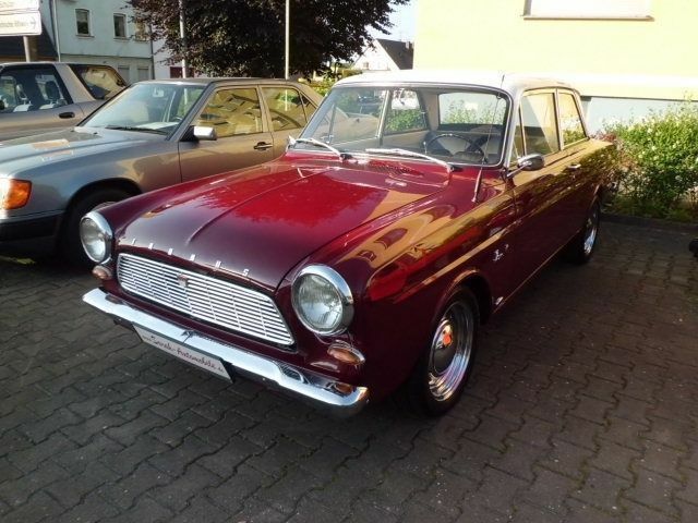 Ford Taunus 100.000 km 19.900 &euro; Lauf a.d.Peg. 91207