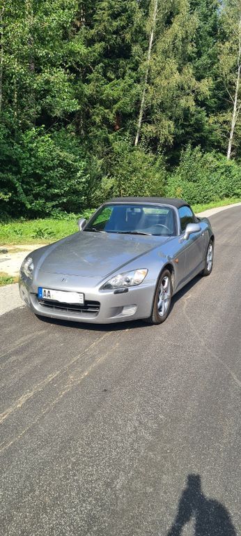 S2000