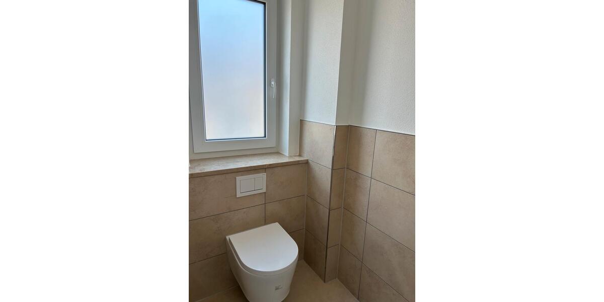 Doppelhaushälfte Zolling - 7 Zimmer, 140 m&sup2;, 2.450&euro; | Angebot:25887155