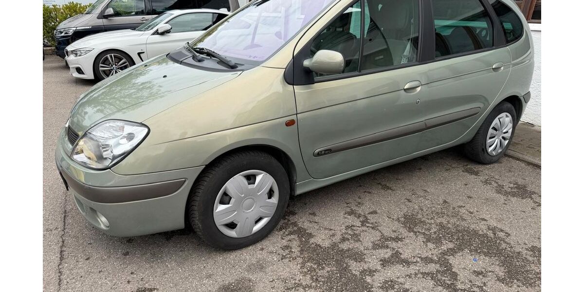 Renault Scenic 185.000 km 790 &euro; München 81479