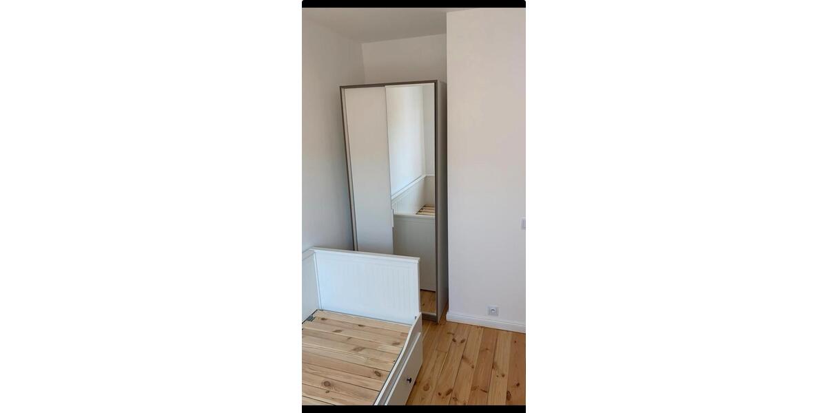 Etagenwohnung Wedel - 1 Zimmer, 18 m&sup2;, 750&euro; | Angebot:26351927