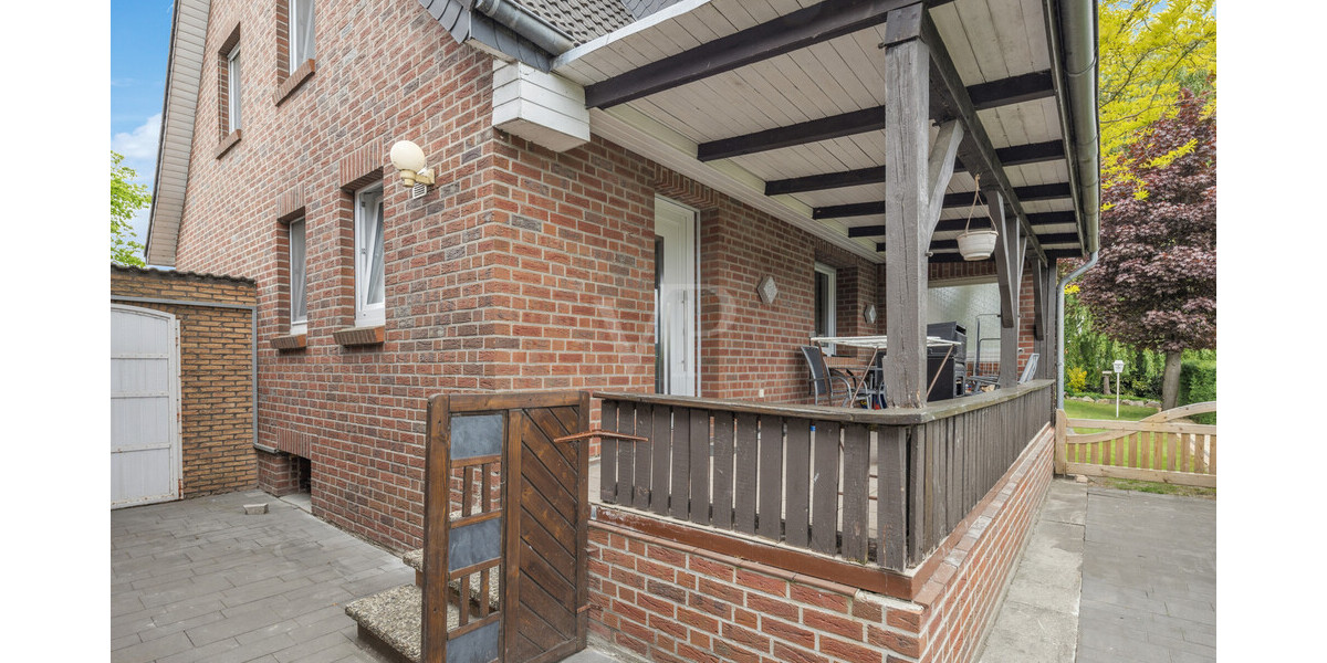 Luxus im Grünen: Traumgarten trifft Top-Invest – Selbsttragendes Refugium im Außenbereich - Zweifamilienhaus Hörstel Hörstel | Angebot:25172471