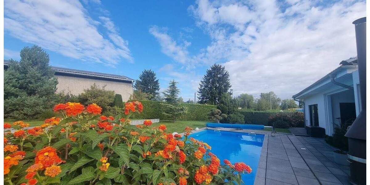 Einfamilienhaus Neuruppin - 6 Zimmer, 258 m&sup2;, 995.000&euro; | Angebot:25302724