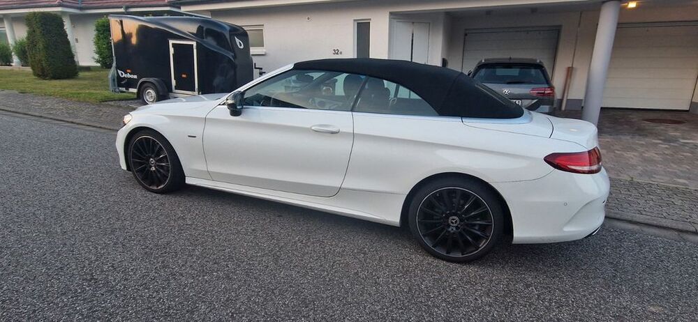 C 300