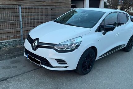 Renault Clio 92.000 km 9.100 &euro; Schemmerhofen 88433