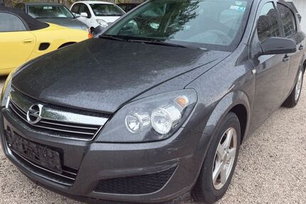 Opel Astra 193.600 km 699 &euro; Grassau 83224