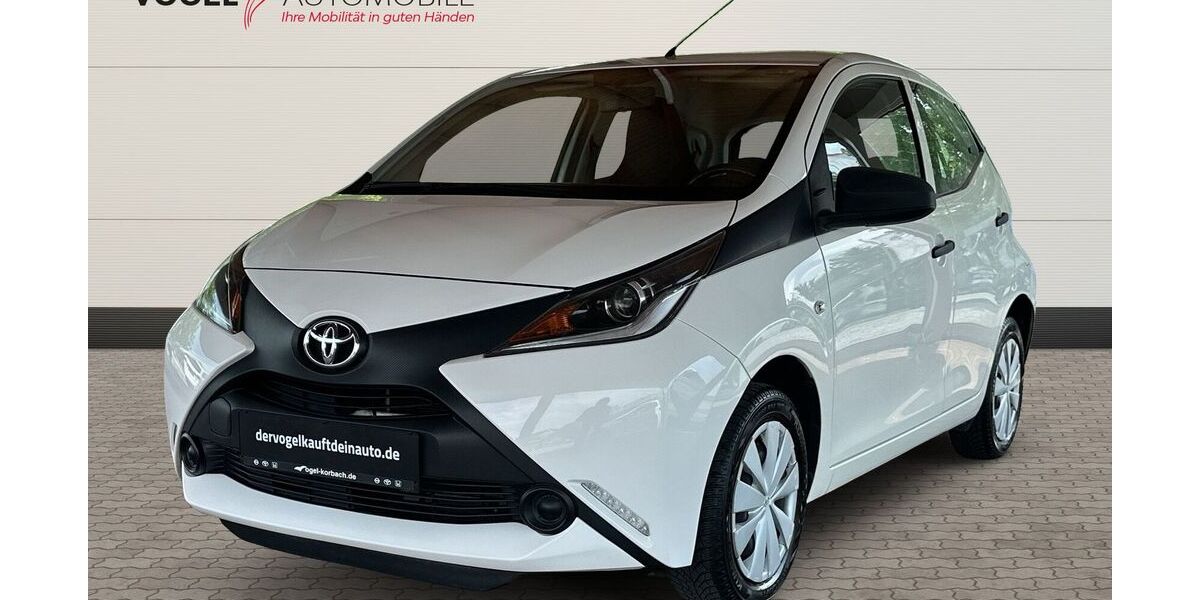 Toyota Aygo (X) 124.400 km 5.890 &euro; Korbach 34497