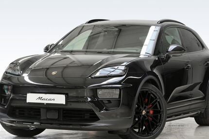 Porsche Macan 9.900 km 102.900 € Düsseldorf 40468