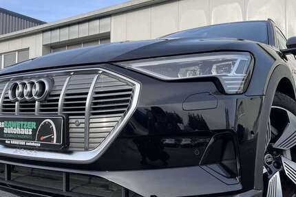 Audi e-tron 28.727 km 29.340 &euro; Marktredwitz 95615