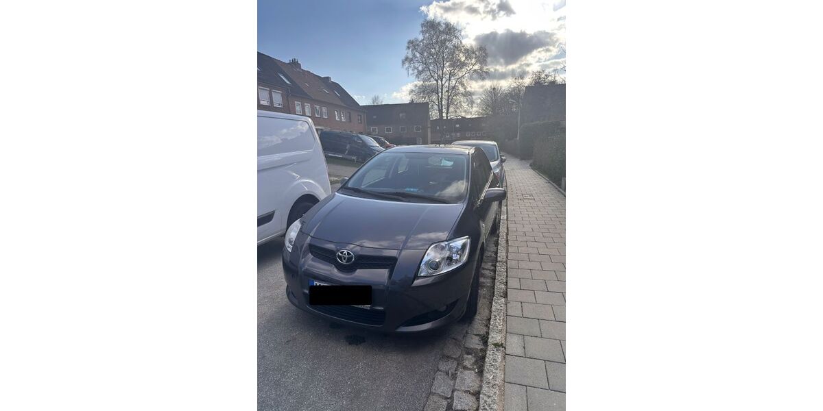 Toyota Auris 217.000 km 3.599 &euro; Kiel 24146