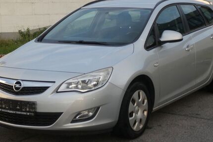 Opel Astra 214.000 km 2.399 &euro; Nürnberg 90441