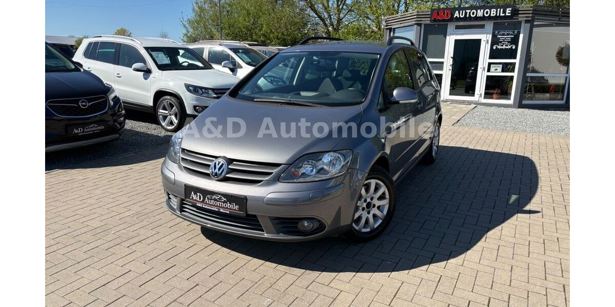 VW Golf 124.138 km 5.890 &euro; Marne 25709