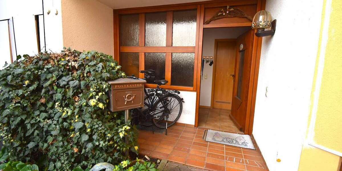 Haus zum Kaufen in Grenzach-Wyhlen 459.000 € 135 m² 5 zimmer