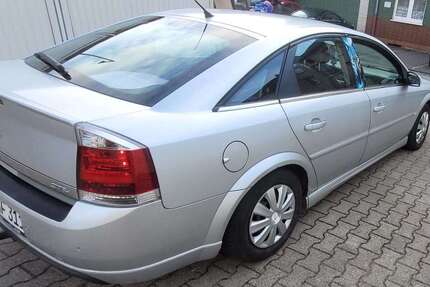 Opel Vectra 178.000 km 999 &euro; duisburg 47137