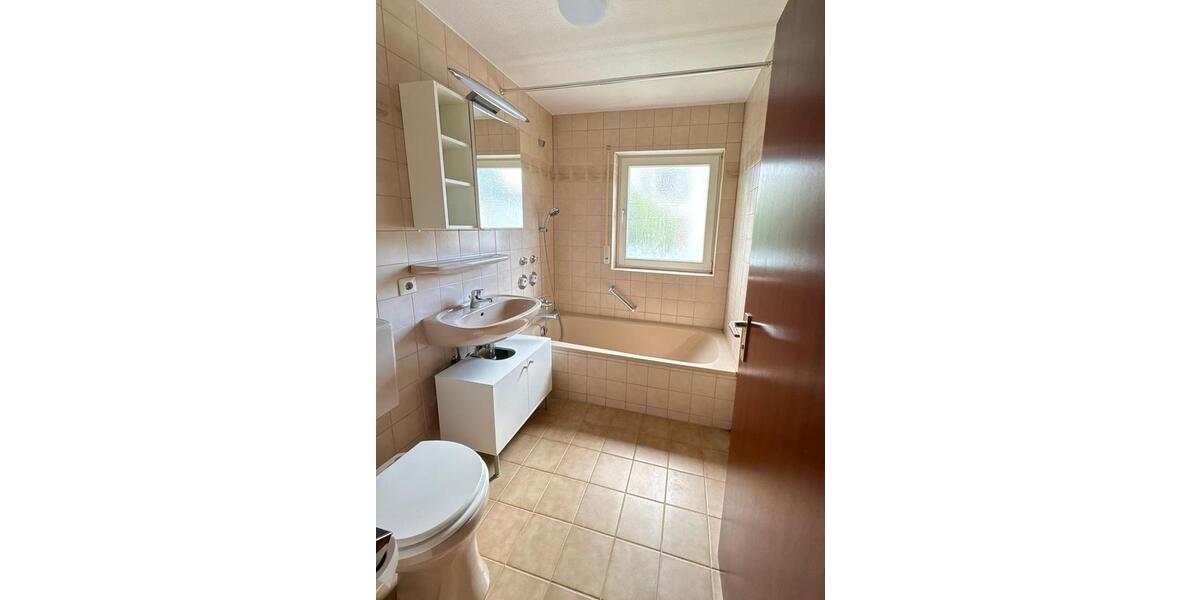Hochparterre Stuttgart Bad Cannstatt - 2 Zimmer, 51 m&sup2;, 275.000&euro; | Angebot:26698724