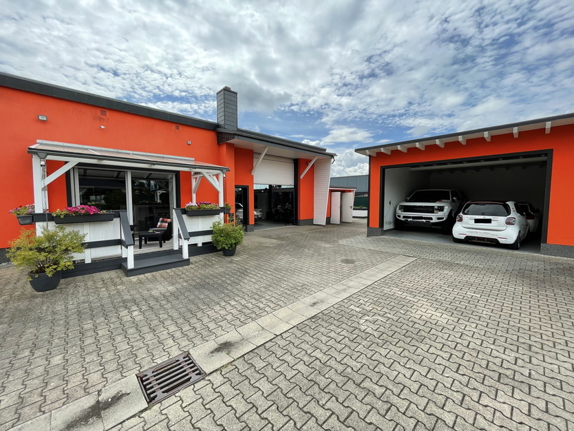 Traumhaftes Anwesen! modernes Wohnen und Arbeiten mit Pool, Einliegerwohnung, Werkstatt und mehr 5 zimmer