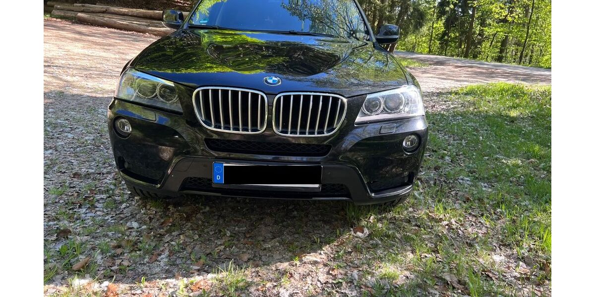 BMW X3 212.000 km 13.700 &euro; Dingolfing 84130