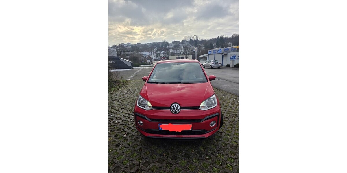 VW UP 176.500 km 6.300 &euro; Denkendorf 73770