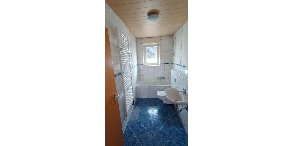 Etagenwohnung Karlsruhe Innenstadt-Ost - 2 Zimmer, 67 m&sup2;, 289.000&euro; | Angebot:27016755