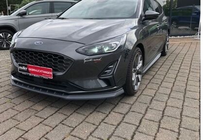 Ford Focus 128.460 km 10.450 &euro; Glauchau/ Sachsen 08371