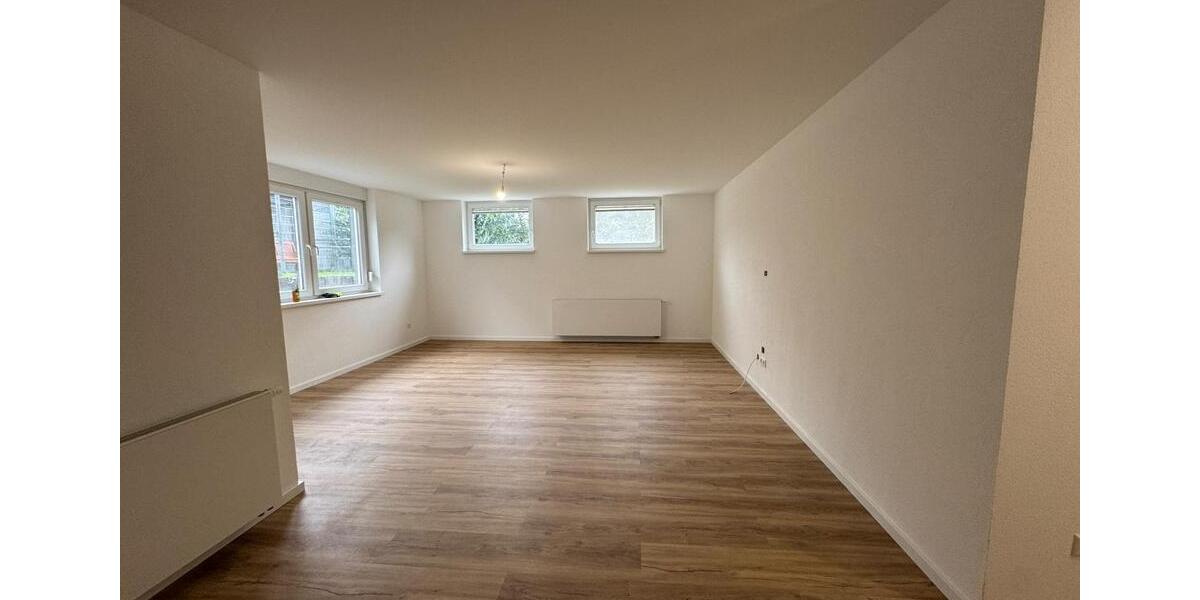 Etagenwohnung Hambrücken - 3 Zimmer, 104 m&sup2;, 1.200&euro; | Angebot:26022407